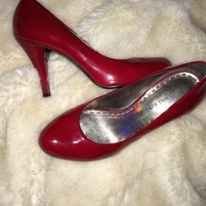 Gianni Bini Red Classic Pumps